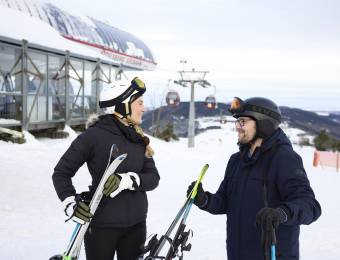 Luftaufnahme Draufsicht Sauerland Stern Hotel Willingen im Winter