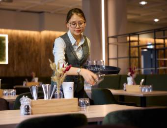 Aktuelle
Ausbildungsstellen: Im Sauerland Stern Hotel & Gutshof Itterbach - Sauerland Stern Hotel Willingen