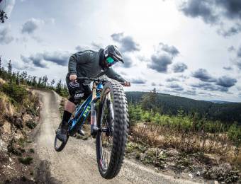 MTB Zone Bikepark Willingen: Zehn Strecken vom Flow Trail bis zum Weltcup-Downhill - Sauerland Stern Hotel Willingen