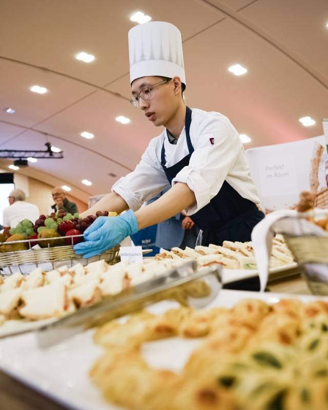 Fachmann / Fachfrau für Restaurants und Veranstaltungsgastronomie (m/w/d) - Sauerland Stern Hotel Willingen