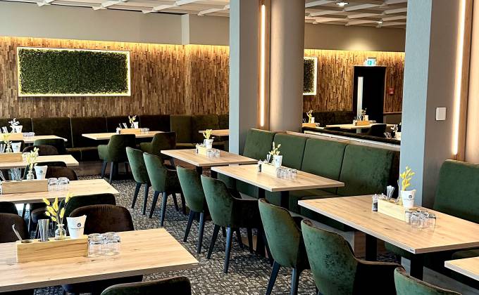 Aus dem Grillrestaurant wird das neue „EssZeit“ – das Sauerland Stern Hotel eröffnet neues Restaurantkonzept Symbolfoto