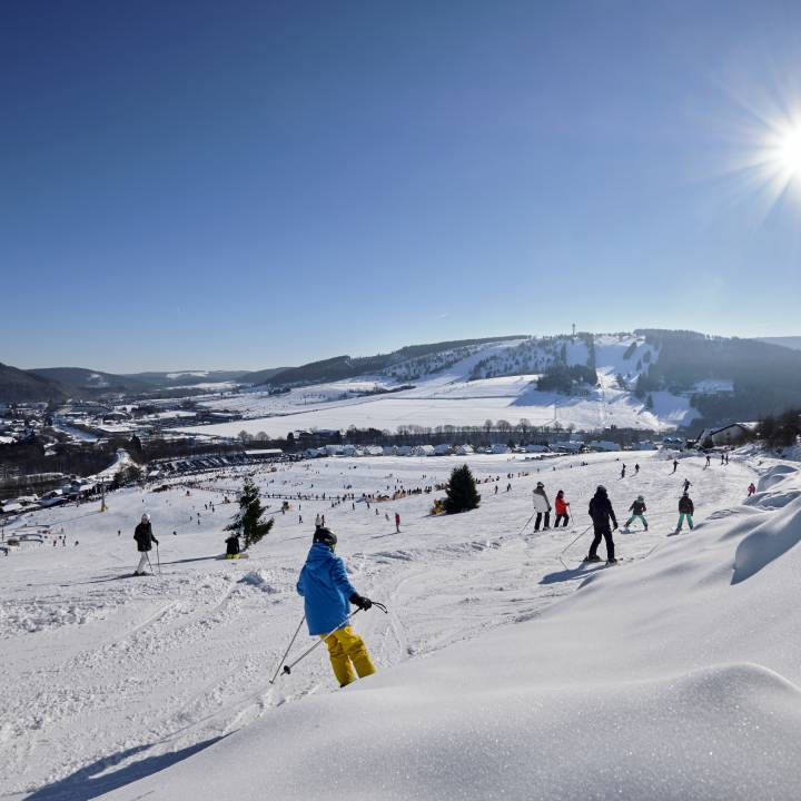 Vom Familienhang bis zur Gipfelabfahrt: Das Skigebiet Willingen im Überblick - Sauerland Stern Hotel Willingen