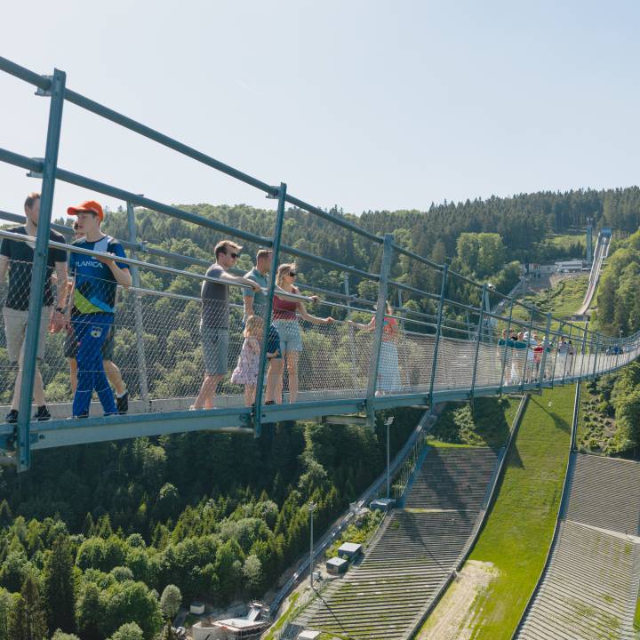 Skywalk Willingen: 100 Meter über dem Tal - Sauerland Stern Hotel Willingen