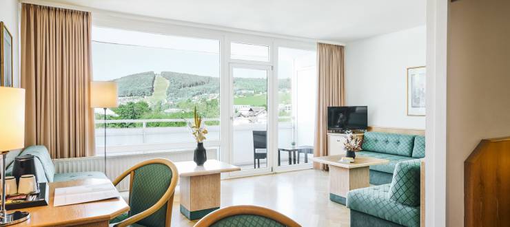 Großzügige Suite im Sauerland Stern Hotel Willingen