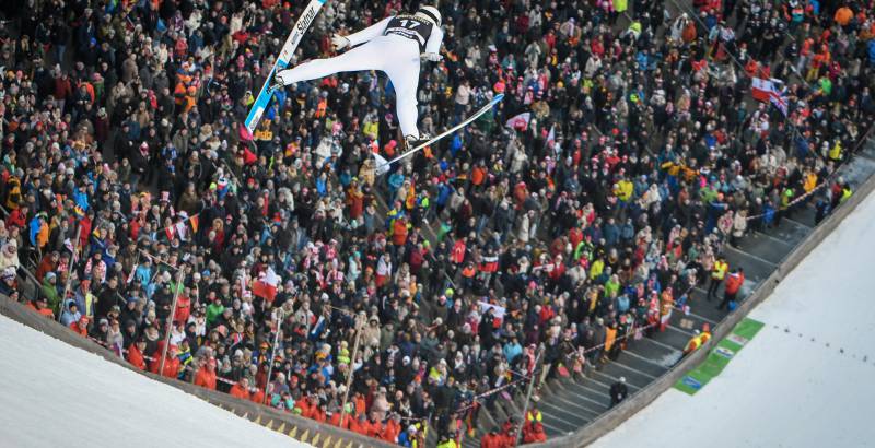 Skispringer beim Skisprung Weltcup in Willingen im Sauerland