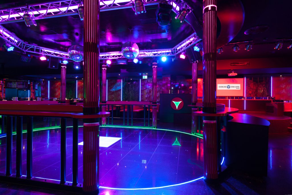 Diskothek In Der Nähe Jetzt Geöffnet Diskothek "Star Club" in Willingen - Sauerland Stern Hotel