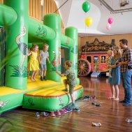 Sympathische Model-Familie für Sauerland Stern Hotel gesucht, Bild 4/4