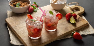 Cocktail "Strawberry Caipirinha" - Mixen Sie ihren eigenen Cocktail!, Bild 1/3