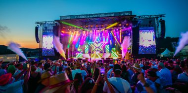 Willinger Sommer Highlight mit internationalen Künstlern - Giovanni Zarella und Johnny Logan beim „Schlager-Stern“  am 15.08.2026, Bild 1/4