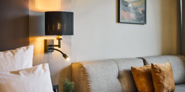 Aus bestehenden Zimmern wird moderner Wohlfühlkomfort: Unsere neuen Musterzimmer der Kategorie Komfort Plus, Bild 2/6